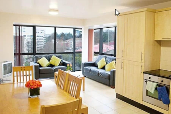 Hotel University Hall